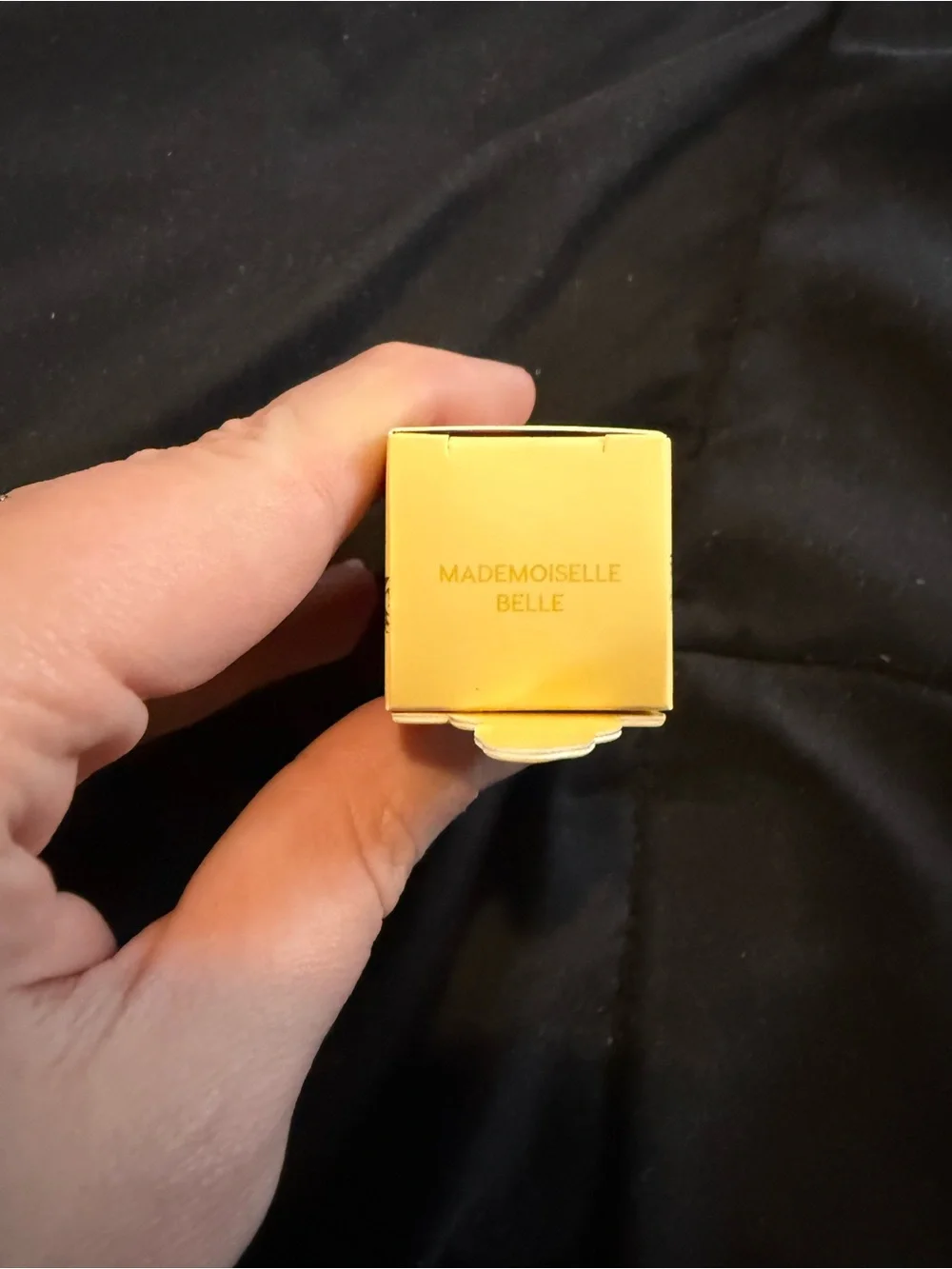 Belle Ultra Glossy Lipgloss